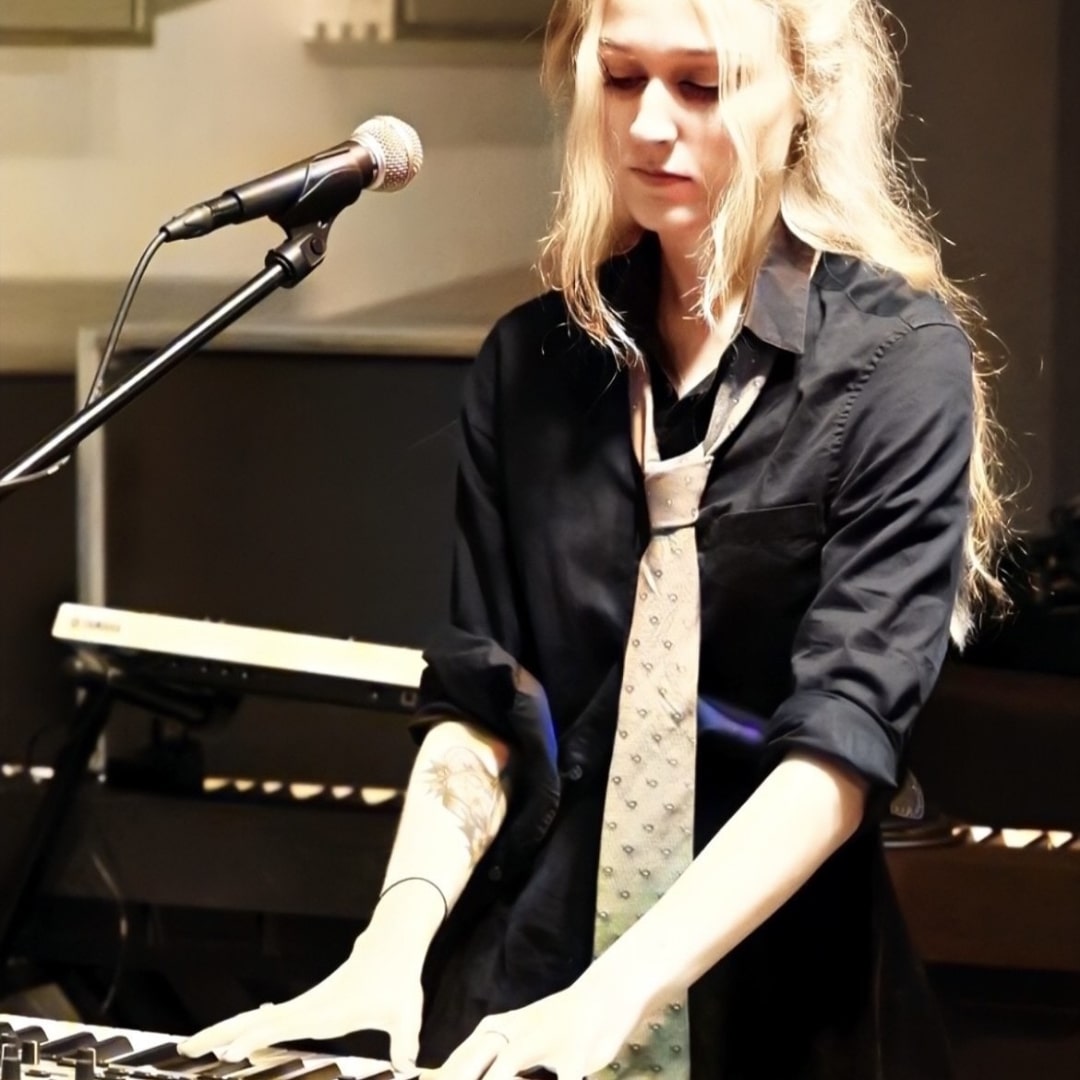 Helena (Hackney piano lessons)